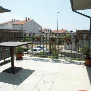 Apartments with parking space Selce Crikvenica - 2404