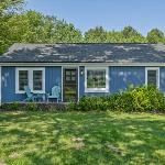 Bluestar Cottage - Hot Tub Pergola and Fire pit