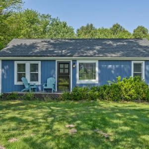 Bluestar Cottage - Hot Tub Pergola and Fire pit