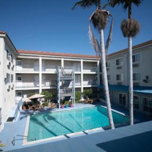 Brookhurst Plaza Inn