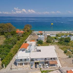 Blue Wave Suites - Ixia