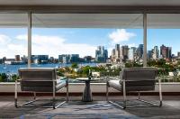 Restaurants Near Hilton Boston Logan Airport Ma United Hilton Boston Logan Airport
