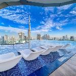 Famous Sky Pool w Early Check In & Late Check Out Facility w Burj Views Balcony Mini Golf Facing