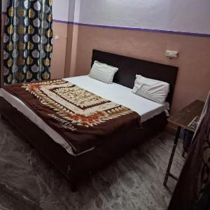 Goroomgo Maharaja Noida