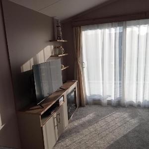 Lovely 6 Berth Caravan With Decking At Haven Skegness Lincolnshire Ref 88037Ob