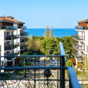 Apartament z widokiem na Morze & Parking Apartment an der Promenade & Garage - KW54