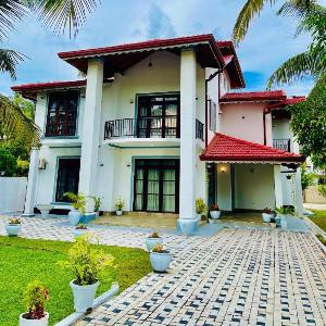 bawana vila