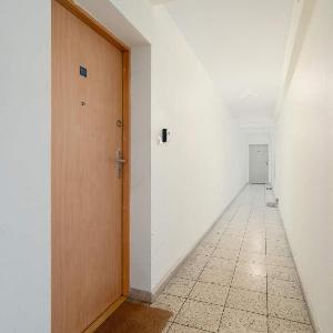 Bright Apartment Robocza in Wilda with Parking by Noclegi Renters