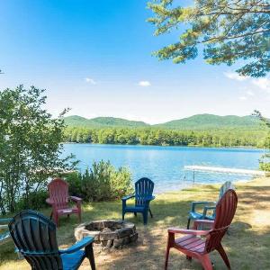 Hermit Lake Escape Family Fun - Beachfront BBQ
