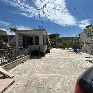 Villa Teuta's Ksamil