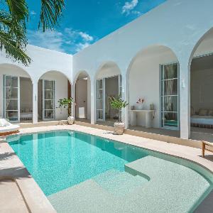 Villa Halo - Exquisite Tropical 3 Bedrooms Villa in Canggu