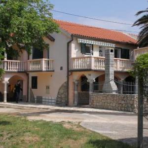 Apartments with parking space Privlaka Zadar - 6154