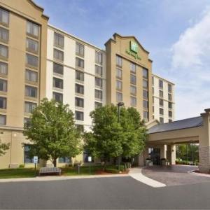 Elgin Holiday Inn