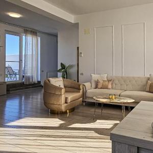 Petrov Penthouse