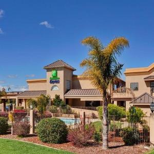 Chumash Casino Resort Hotels - Holiday Inn Express Lompoc