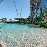 Sky High 1BR in City View with 41st Floor Views