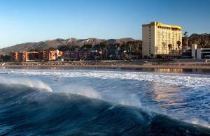 Crowne Plaza Hotel Ventura Beach, an IHG Hotel, Ventura