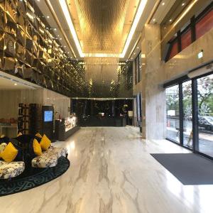 Puli Ease Hotel
