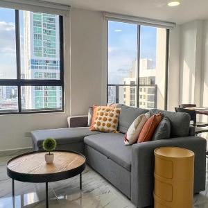 Apartment with city views in Financial District