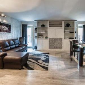 Black And White Suite