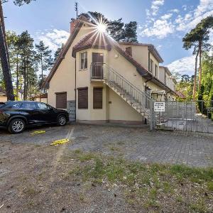 Cozy Studio Toruńska with Parking in Pobierowo by Noclegi Renters