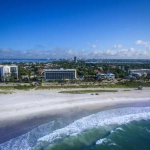 Cirque St Armands Beachside