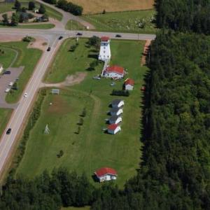 Baywatch Lighthouse Cottages & Motel