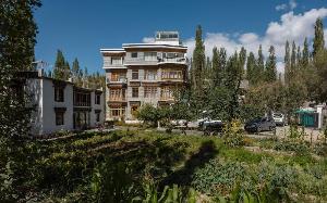 Hotel Reenam, Leh
