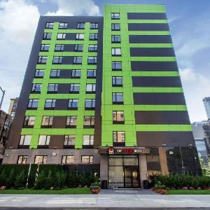 Hotels in Long Island City, NY - Find Hotels - Hilton