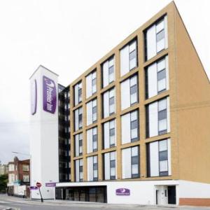 Hotels near Tottenham Hotspur Stadium - Premier Inn London Tottenham Hale