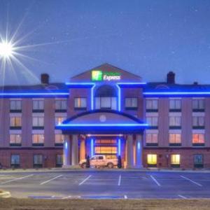 Onyx Event Center Wichita Hotels - Holiday Inn Express Wichita South