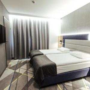 Progresja Warsaw Hotels - Air Hotel