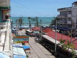 The Beach Cha Am Guest House, Cha Am