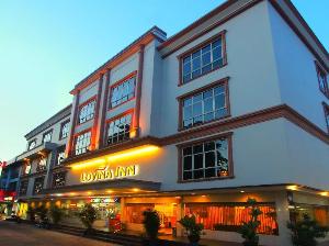 Lovina Inn Penuin, Batam Island