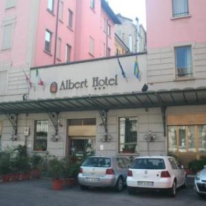 Albert Hotel