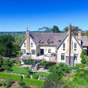 Holy Trinity Church Tauranga Hotels - The French Country House Tauranga