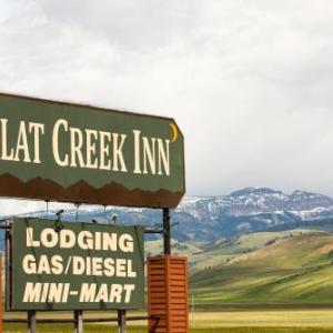 Hotels near Jackson Hole Rodeo - Flat Creek Inn