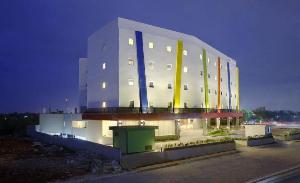 Amaris Hotel Karawang, Karawang