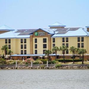 Holiday Inn Express Hotel & Suites Tampa-Rocky Point Island