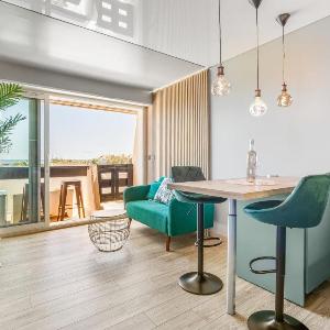 Emeraude Port Nature Sea and garden views in the heart of the Cap dAgde