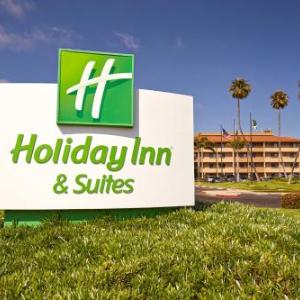 Hotels near Joe White Memorial Gym - Holiday Inn Hotel & Suites Santa Maria