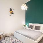 Central - Comfy - Large 
