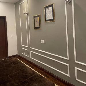 2 BR Suite Central location-Gulberg