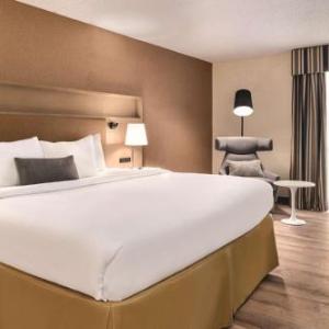 Hotels near City Center at Fat City - Radisson Hotel & Conference Center Champaign-Urbana