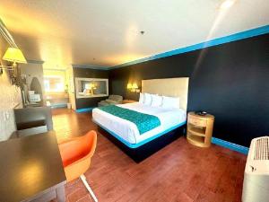 room photo