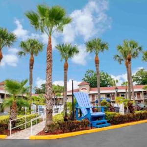 Hotel South Tampa & Suites