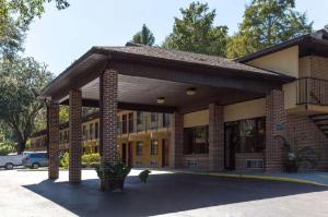 Howard Johnson by Wyndham Tallahassee, Tallahassee