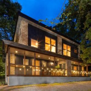 Phoenix Chalets by HHG
