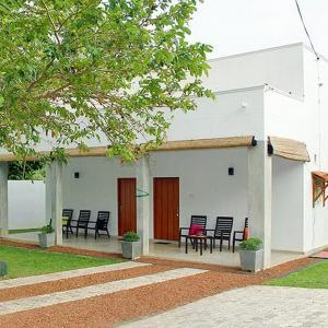 Avita Villa