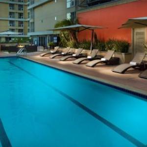 Resident DTLA Hotels - Omni Los Angeles Hotel At California Plaza